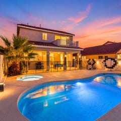 Air Vegas - Sparkling Heated Pool+Spa Retreat
