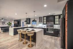 Sexy Modern Vegas. Lux Pool Villa, Sauna, Theater