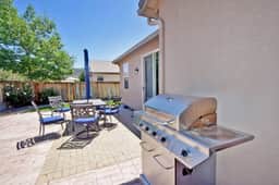 Tahoe / Reno 4BR, Garage, King Suite, Full Kitchen - Image 5