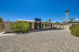 Relaxing 3BR House | Vegas Stay Near Arts District