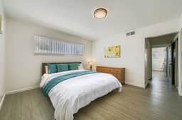 Relaxing 3BR House | Vegas Stay Near Arts District