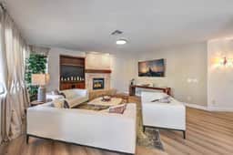 Lux Pool Villa in Green Valley Ranch with Jacuzzi