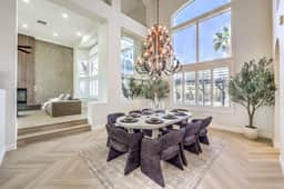 5000sf Renovated Luxury Villa near Summerlin
