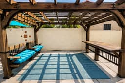 5 BR! Amazing Pool & Spa Retreat 15 Min to Strip