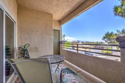 Modern 2BR Summerlin Retreat