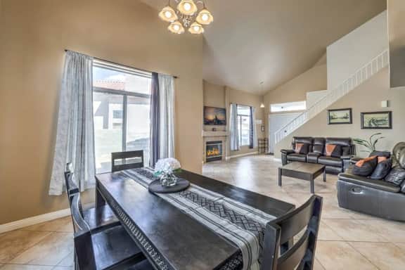 Modern 3BR Vegas Retreat w/ Pool & Pool Table