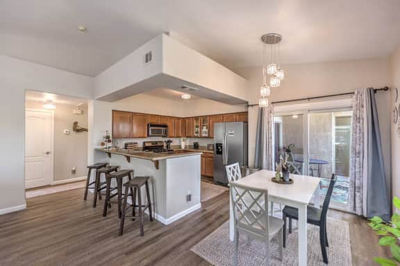 Modern 2BR Summerlin Retreat