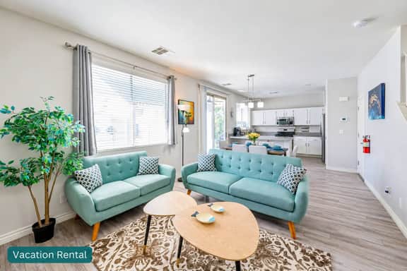 Chic 3BR Pool Home w/ Spa – Las Vegas - Image 4