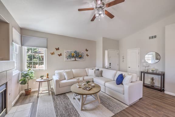 Modern 2BR Summerlin Retreat